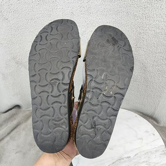 Naot Shoes Womens Size EU 38 US 7 Ashley Gold Metallic Leather Straps Sandals *G - Picture 9 of 14